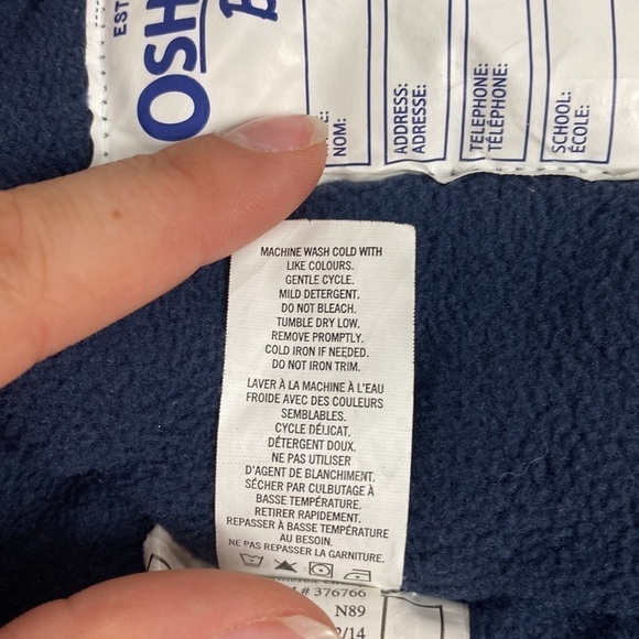 𝅺oshkosh B'gosh 18M Navy Blue and Red Flannel Fleece Lined Winter Jacket - Picture 16 of 17